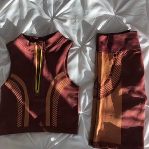 Fabletics workout set medium